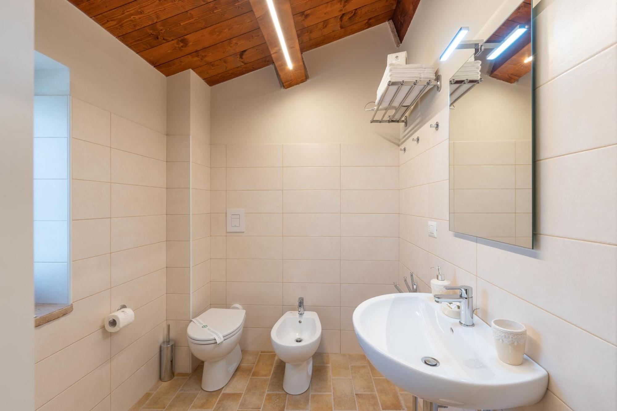 Porta Gemina History Lodge Urbisaglia Екстериор снимка